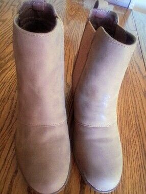 NEW Forever Brand Ladies Ankle Boots, Sz 6, 8, 9